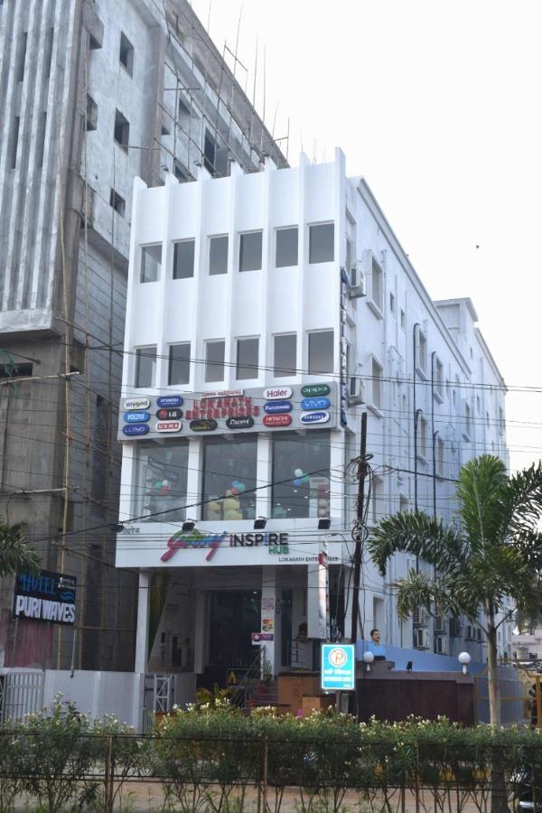 Puri Waves Hotel Exterior photo